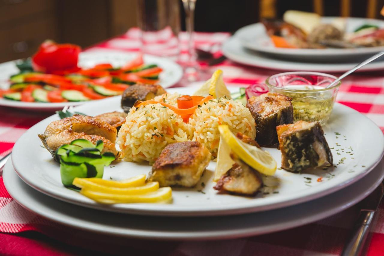 Hotel Pelikan Virpazar Zewnętrze zdjęcie