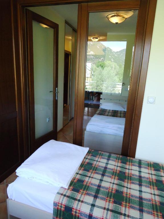 Hotel Pelikan Virpazar Zewnętrze zdjęcie